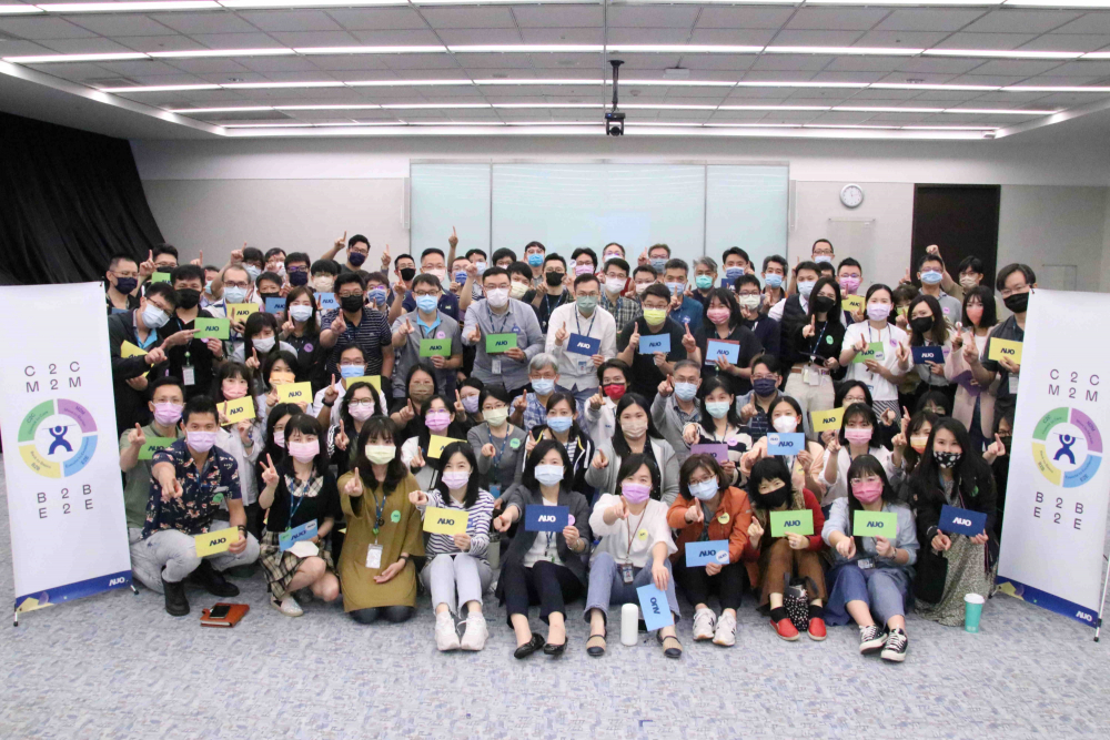 友達提供全球及集團輪調機會，支持同仁持續進修學習，致力為專業人才打造友善多元的職場環境