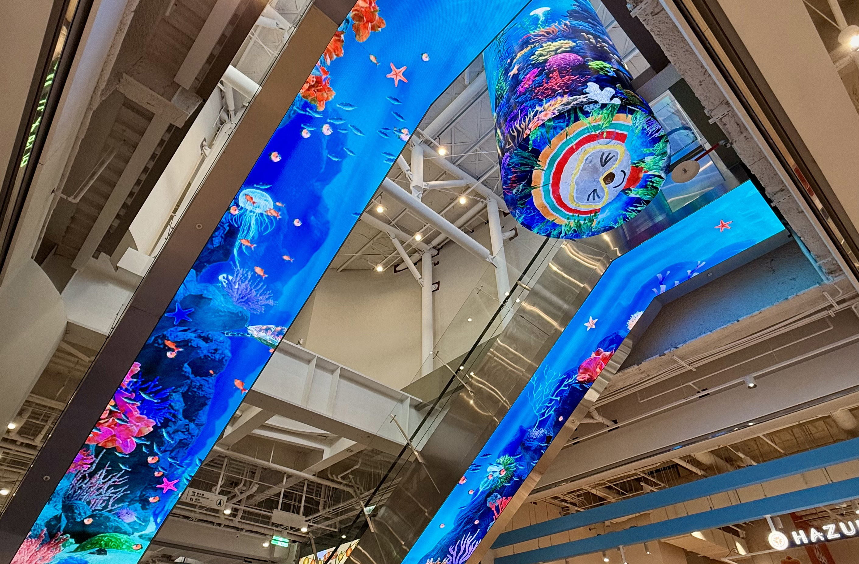 達擎與傑可達整合先進顯示技術與軟硬體應用服務，提供一系列大型LED顯示解決方案，為全新改裝開幕的「清水服務區」佈局嶄新視覺體驗。